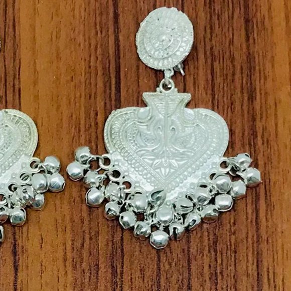 Oxidized Silver Tone Dangle Earrings: Ethnic Kuchi Jewelry - Picture 5 of 9